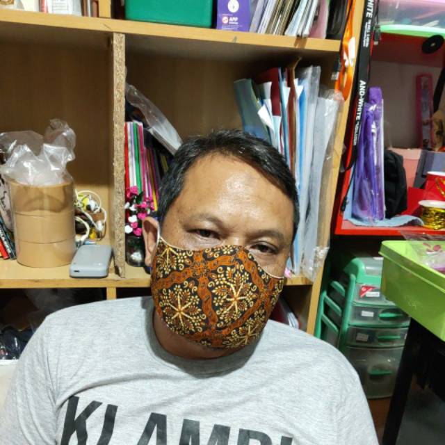 Masker kain 3ply batik campur isi 5