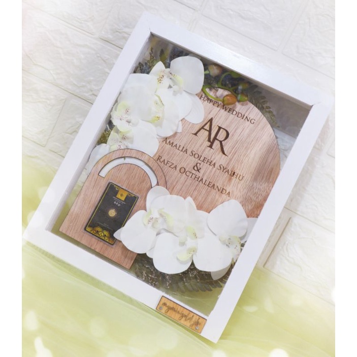 PO 3 hari hadiah birthday wedding engagement anniversary, frame mahar, logam mulia frame gift