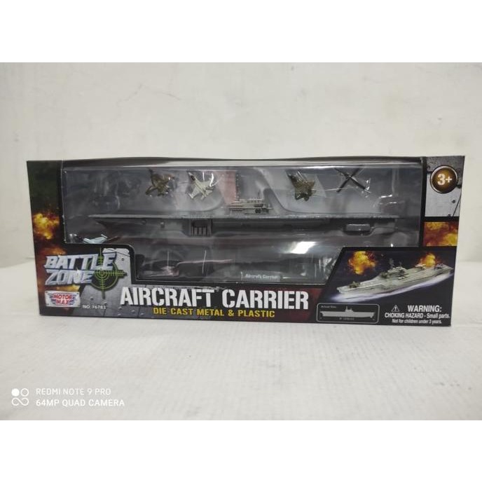 Mainan replika MOTORMAX 1:1200 AIRCRAFT CARRIER 76783
