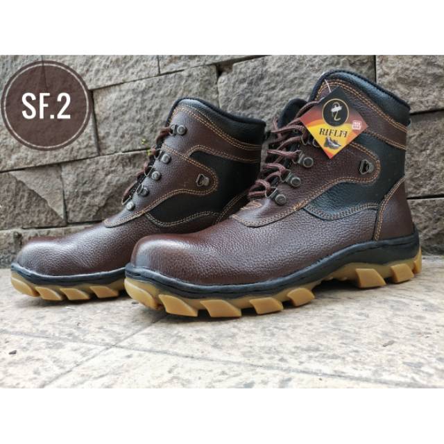 Sepatu safety pria kulit asli kode SF 2