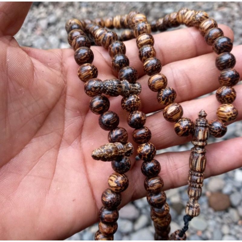 Tasbih liwung hitam 8mm tasbih kayu liwung asli tasbih kayu liwung macan asli souvenir tasbih murah