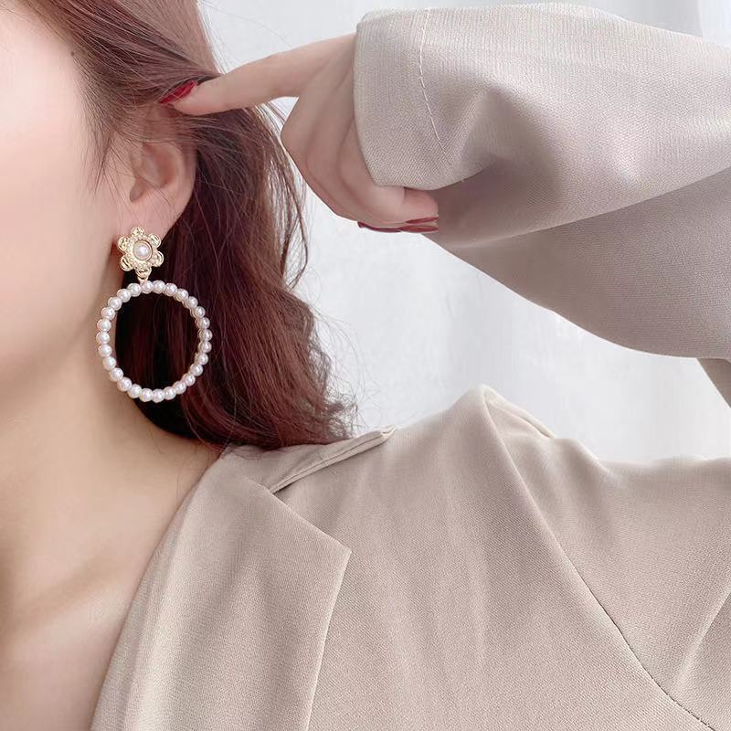 Korea sterling silver jarum Tinggi rasa mutiara anting-anting temperamen pribadi influencer lingkara