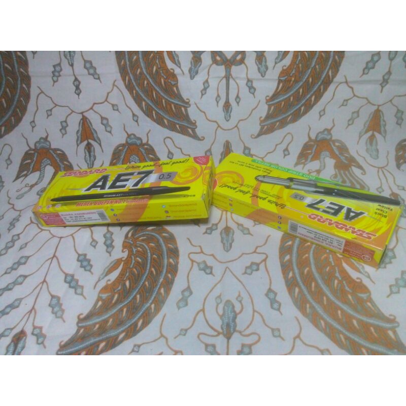 

GROSIR - 1 PACK PULPEN STANDARD AE 7 HITAM