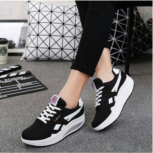 SEPATU HIGH CHUNKY HEELS 9CM 9CM HITAM BLACK GLOSSY GLOSY KERJA KANTOR FORMAL PESTA HAK LEBAR L41