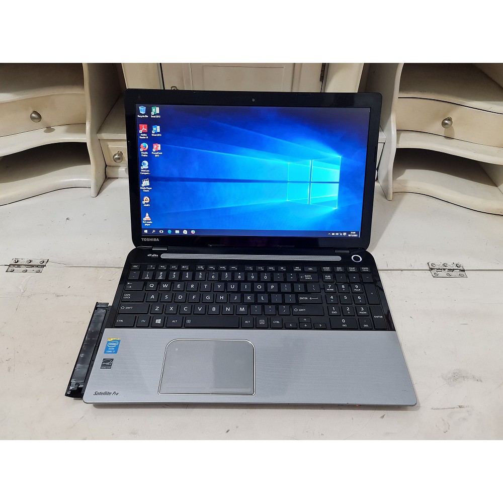 Toshiba Satellite Pro L50-A Ci7 4700MQ 8GB 500GB Keyboard Numerik