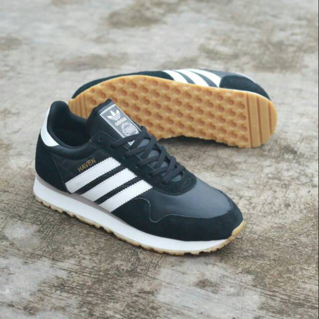 Sepatu Running Casual Adidas Haven Black White Original Indonesia BNWB