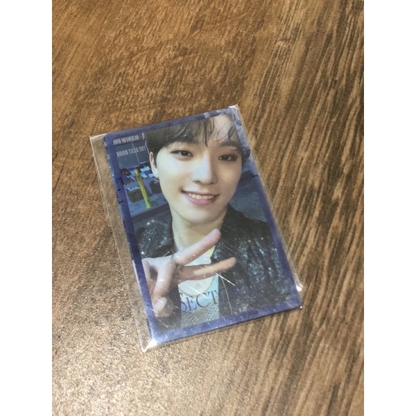 Seventeen benefit POB weverse version sector 17 Dino