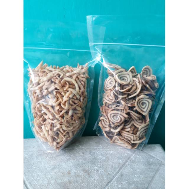 

Ladrang gurih & kuping gajah renyah