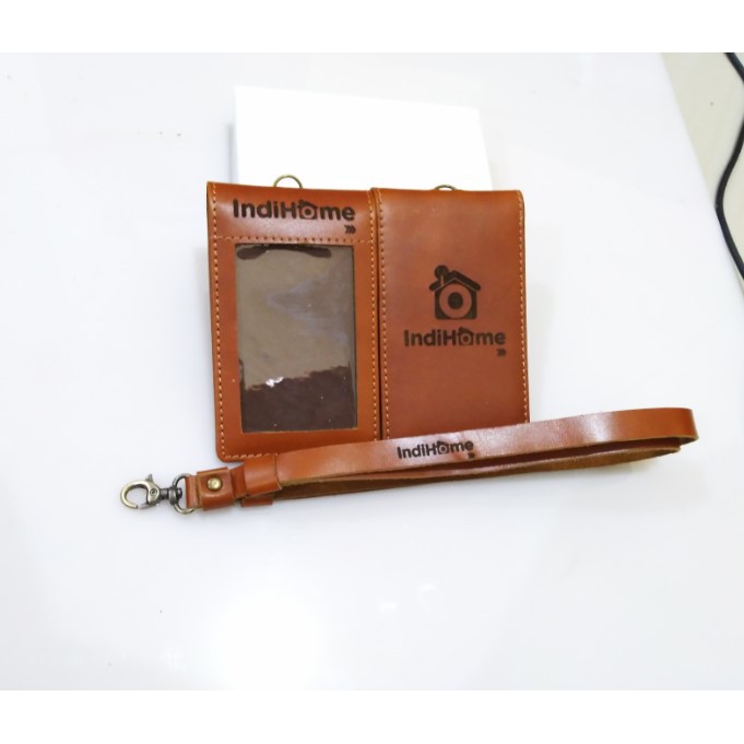 

ID Card Kulit Asli Logo Indihome / Keplek ID Card Holder Kulit Asli
