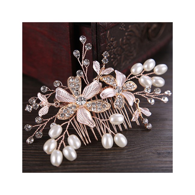 LRC Aksesoris Rambut Elegant Gold Color Flowers&amp;pearls Decorated