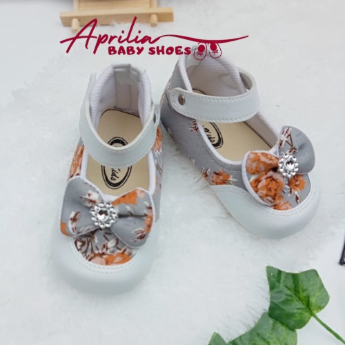 Aprilia Sepatu Bayi Prewalker Perempuan 0-12 Bulan Motif Pita Lucu Sepatu Bayi Terbaru