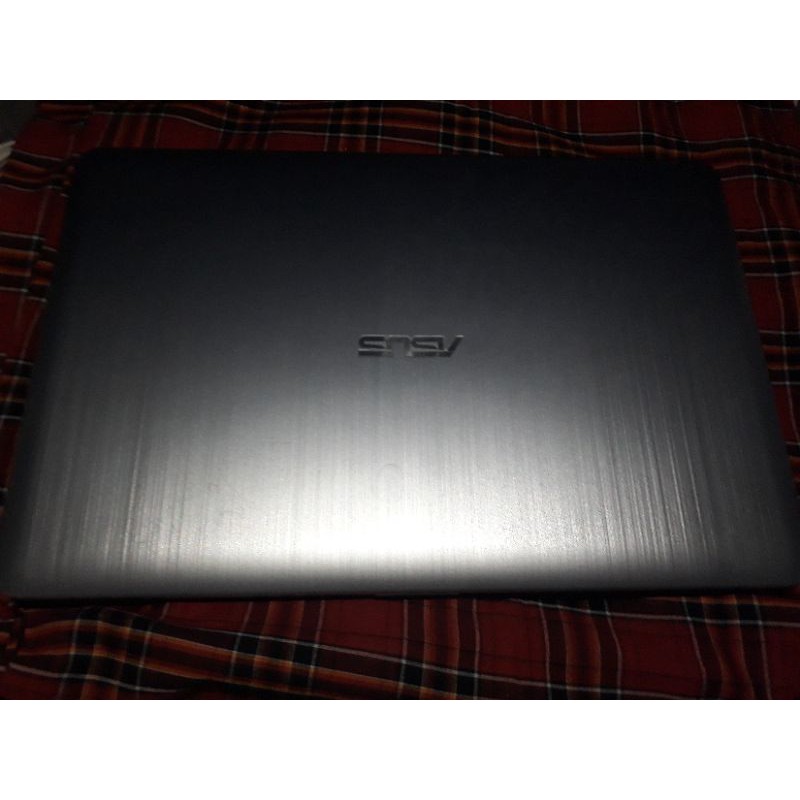 Preloved Laptop Asus pribadi