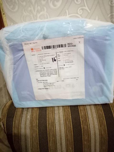 12 Pieces Tisu Wajah Travel Pack Indomaret 50 Sheets 2 Ply / Travel Tissue