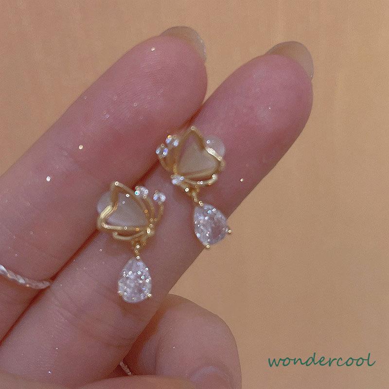 Opal Butterfly Love Water Drop Zircon Earrings Desain Niche Wanita Anting Temperamen Kelas Atas-Won