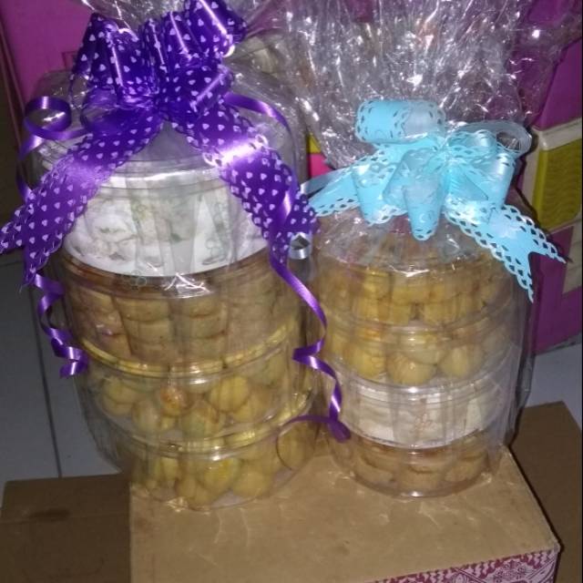 

Paket kue kering Home Made endeusss