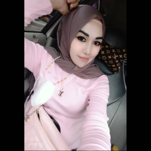 ratna.gunz28