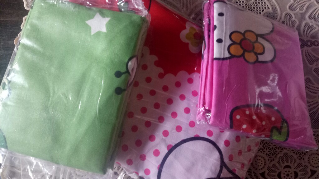 Home Made Sprei No 1 Hello Kitty
