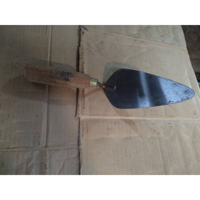 Cetok bangunan cap galur panjang 20cm