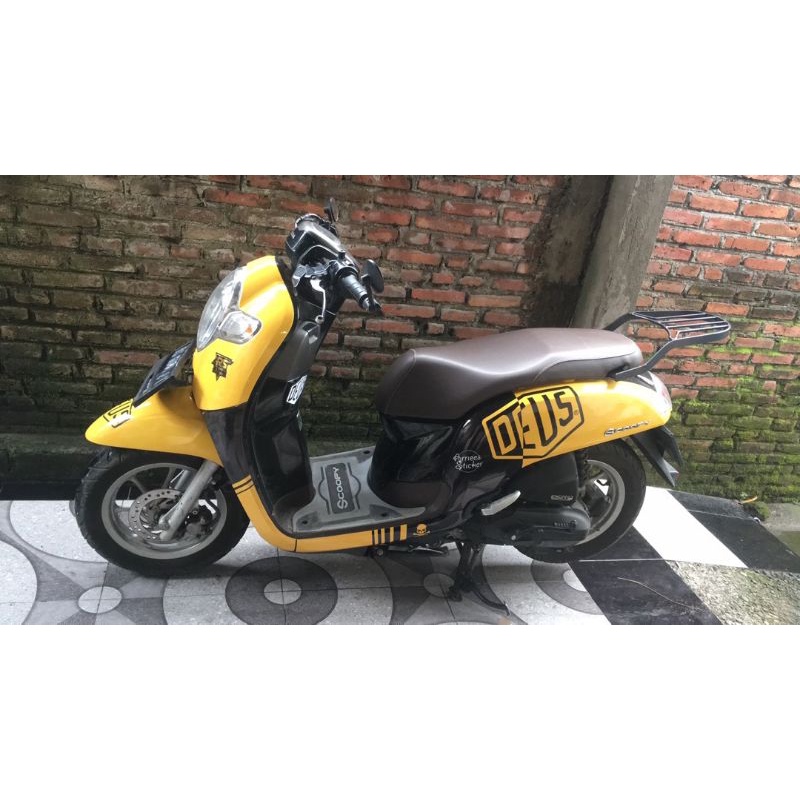 DECAL STICKER SCOOPY 2017 - 2020 FULL BODY DEUS