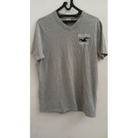Preloved Kaos Cowok Hollister Original