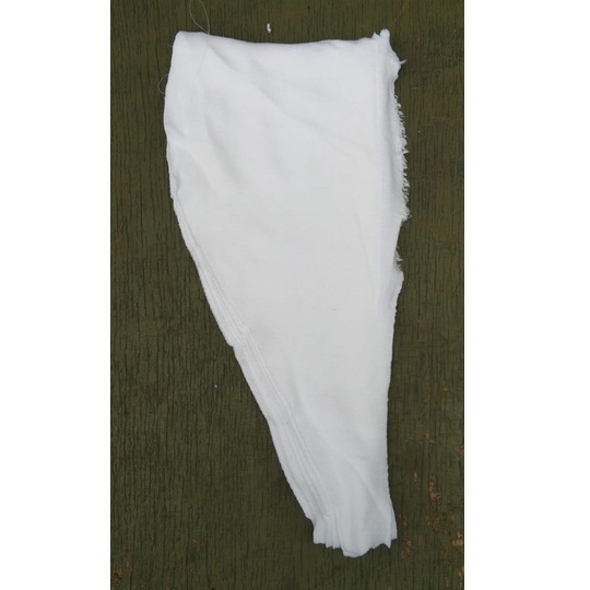 Majun Putih Hings Katun/Majun Putih Kaos Singlet