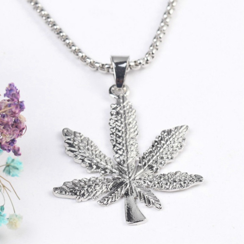 18K Gold Plated Necklace Weed Marijuana Leaf Pot Diamond Pendant Necklace