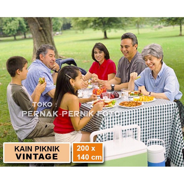 KAIN VINTAGE KOTAK HITAM PUTIH DGN KOTAKNYA KENCIL