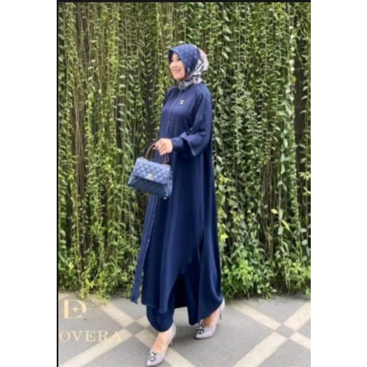 Stelan Long Tunik Cringkle Kemeja Kancing Depan Belakang || ONE SET LONG TUNIK CRINKLE DIVYA ONE SET PREMIUM CRINKLE AIRFLOW FULL KANCING KEKINIAN //SETELAN TRENDI TERBARU RAYON CRINKLE2022 / Hijab Fashion Trendy / ARRAZAQU COLLECTION