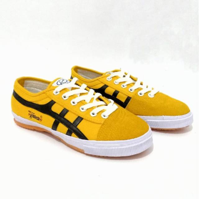 Sepatu Kodachi 8172 Kuning lis Hitam