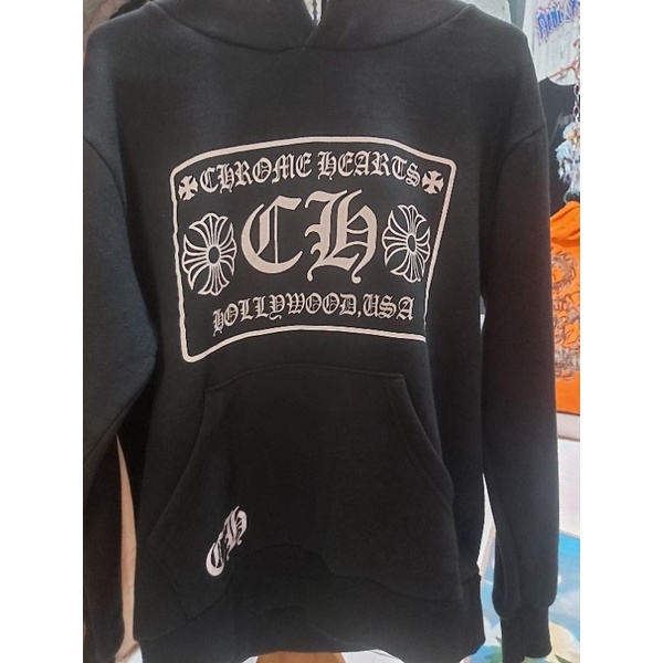 Hoodie CH x BM, CN CDG, Kaos Dickies