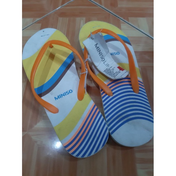 sandal miniso yellow 37/38