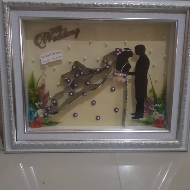 Mahar siluet pengantin