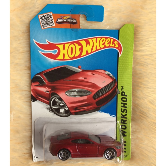 Hot Wheels Aston Martin DBS - red