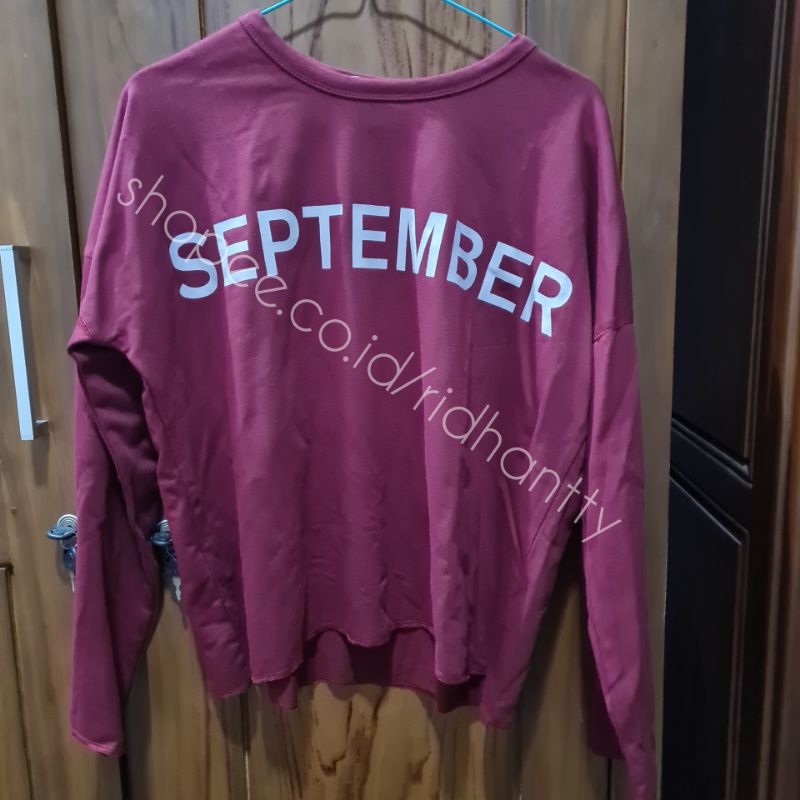 [PRELOVED] Rubilicious MyRubilicious Crop Sweater September All Size Sweater Wanita