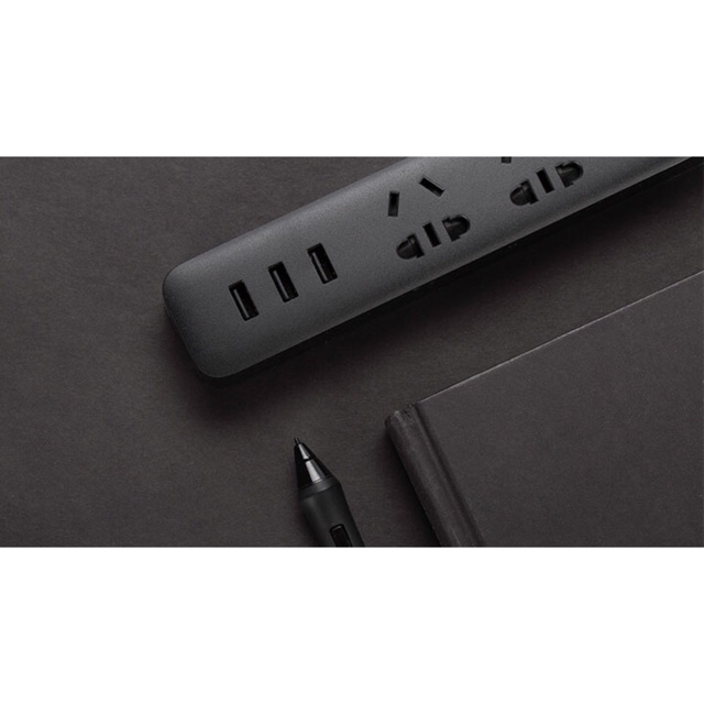 Xiaomi Mi Power Strip 3 Plug dengan 3 USB Port 2A- Black