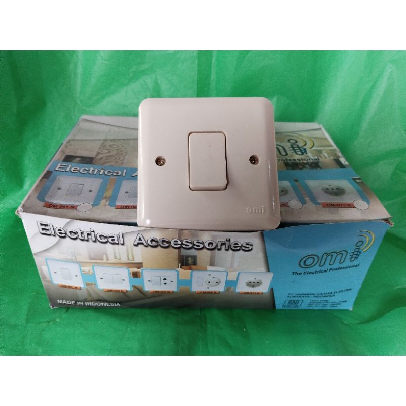 Saklar engkel ib omi/tofuda