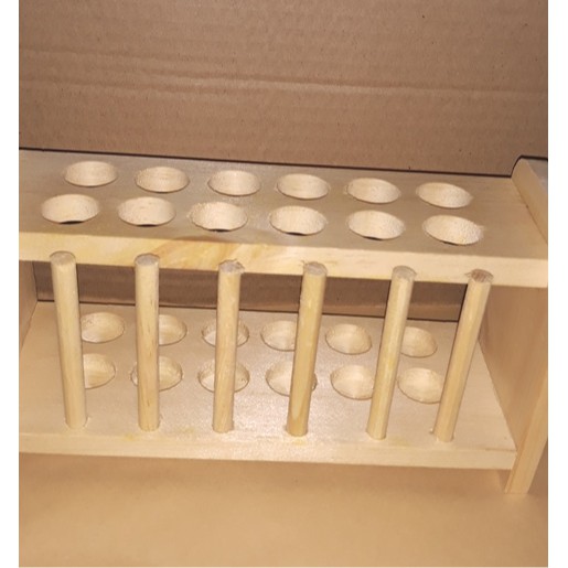 Rak tabung reaksi kayu