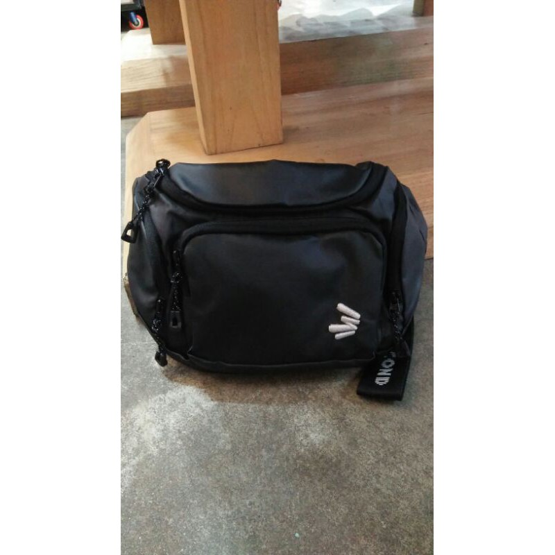 Waistbag 3Second Pria Tas Selempang 3Second Hitam Tas 3Second Original