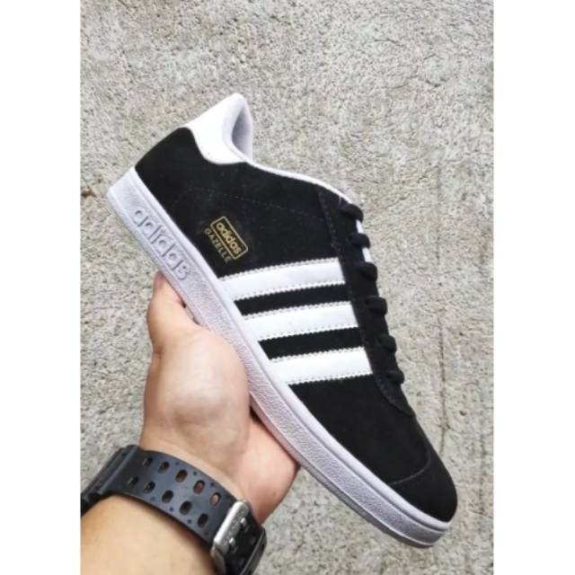 Jual Sepatu Adidas Gazelle Black White | Shopee Indonesia