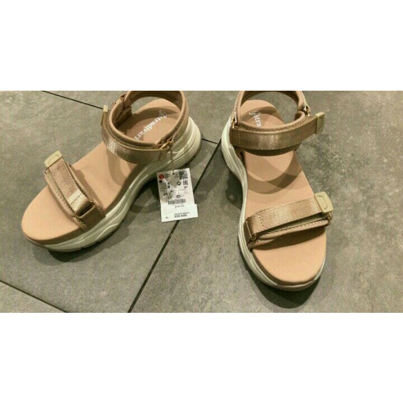 Jastip Sandal Wanita Stradivarius