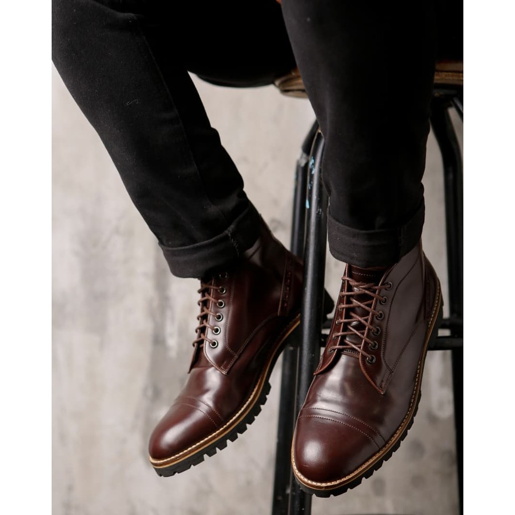 Sepatu boots kulit Dexter Oxblood
