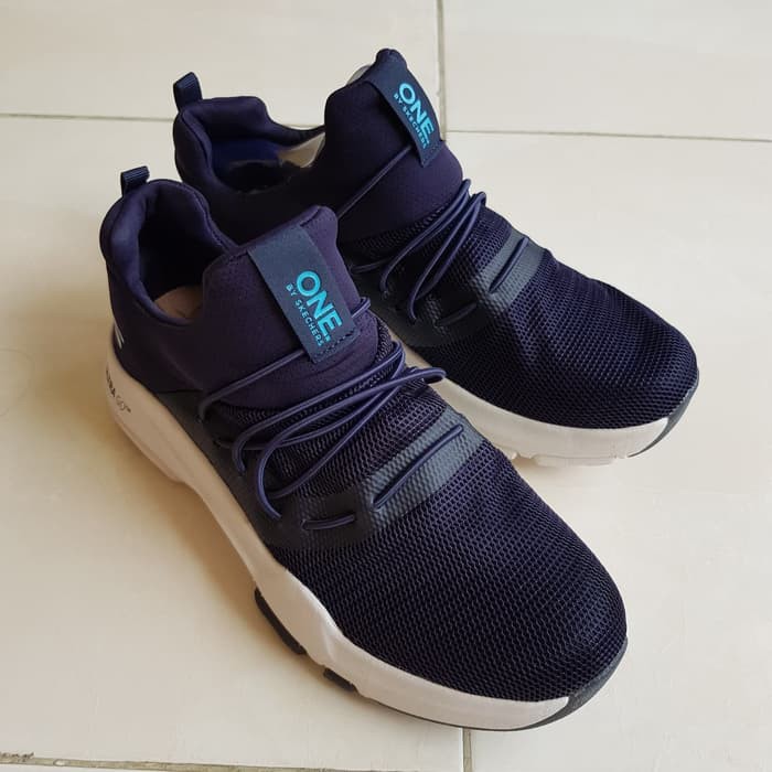 Sepatu Casual Skechers ultra one