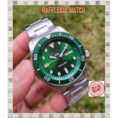 Jam Tangan Pria Seiko 5 Sport Hulk SRPD61K1 Original