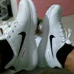 sepatu pria putih lari sport jumbo sneakers full white running olahraga pria wanita Import
