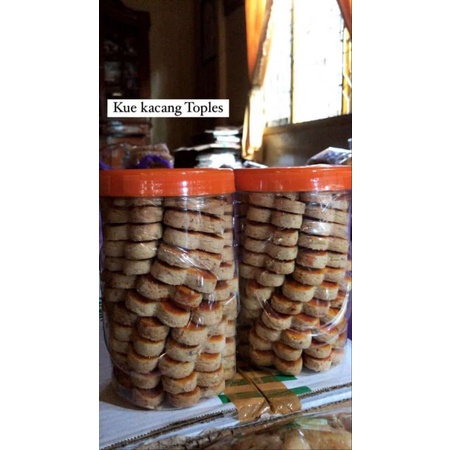 

KUE KACANG TOPLES