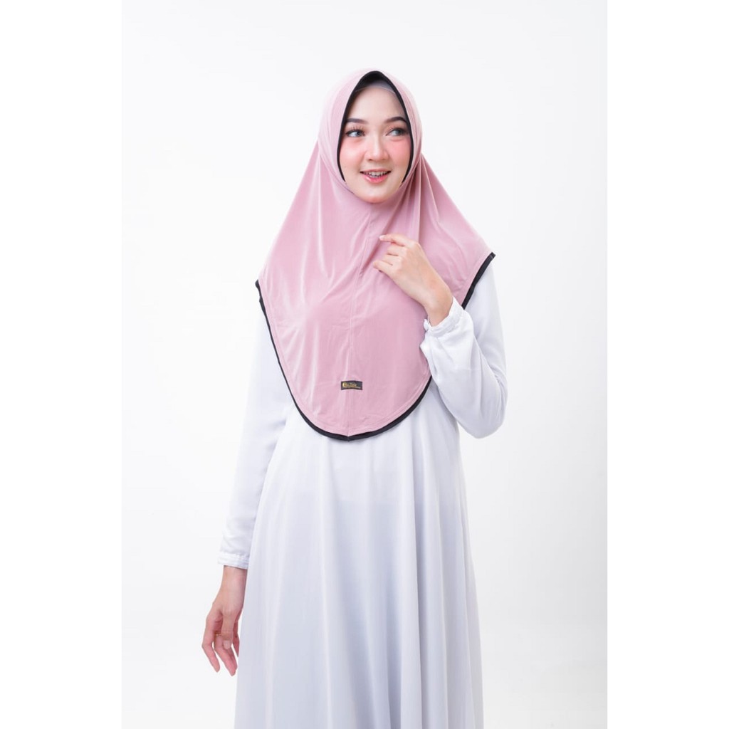 produsen jilbab syar hitam polos,produsen jilbab syar hitam,produsen jilbab syari hitam panjang