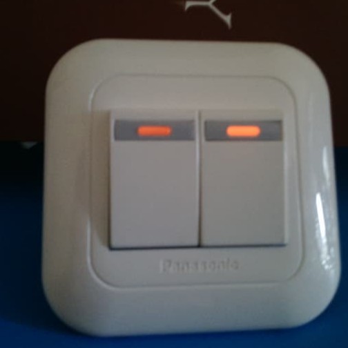 Saklar Seri lampu Iluminasi indikator Panasonic
