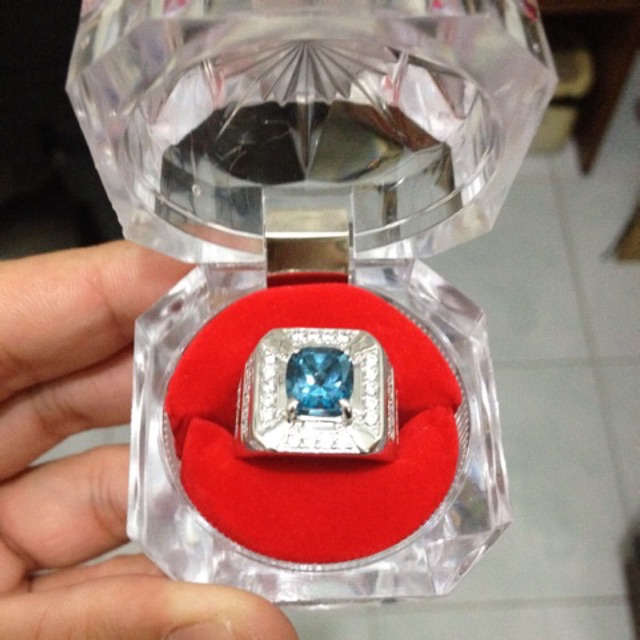 London Blue Topaz
