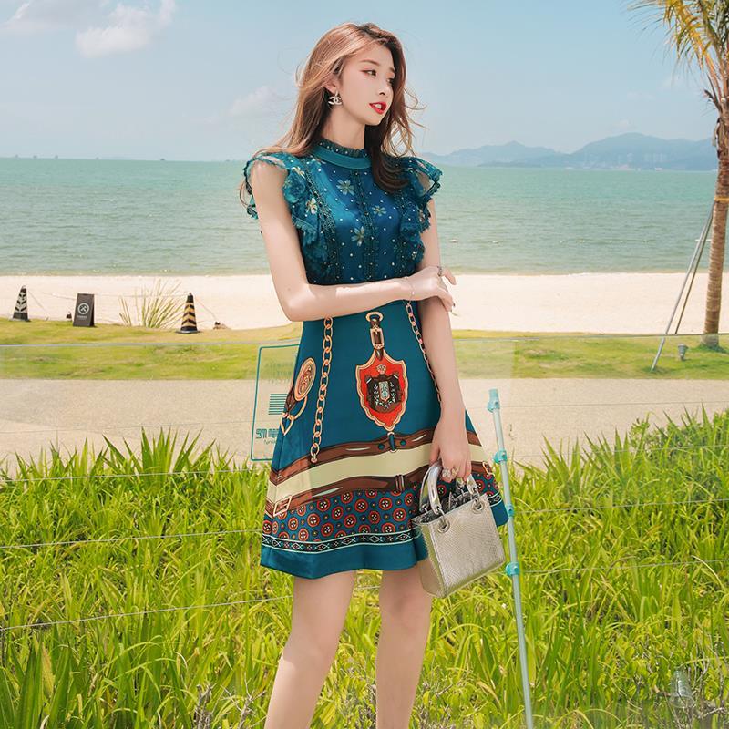 Celebrity retro skirt women's summer new 2022 seaside holiday small man waist short print dress fash