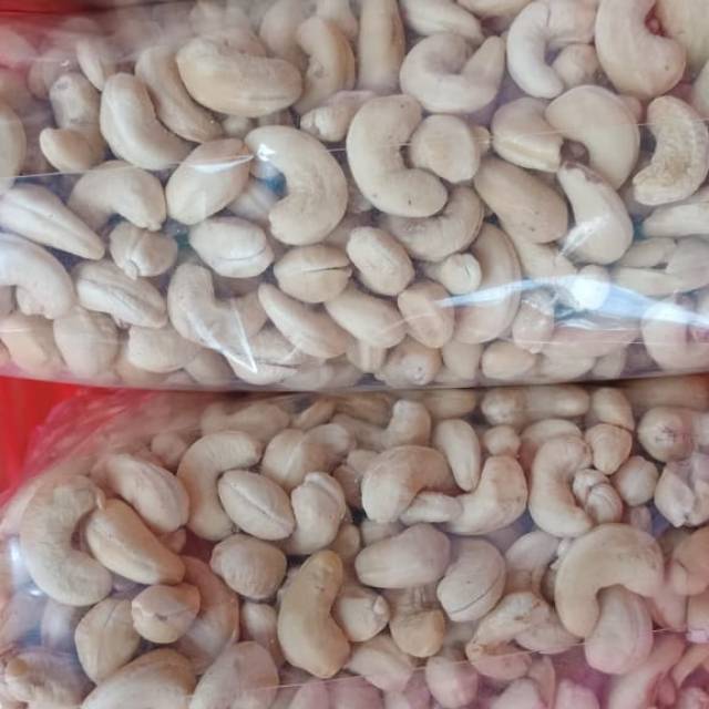 

Kacang mete super wonogiri